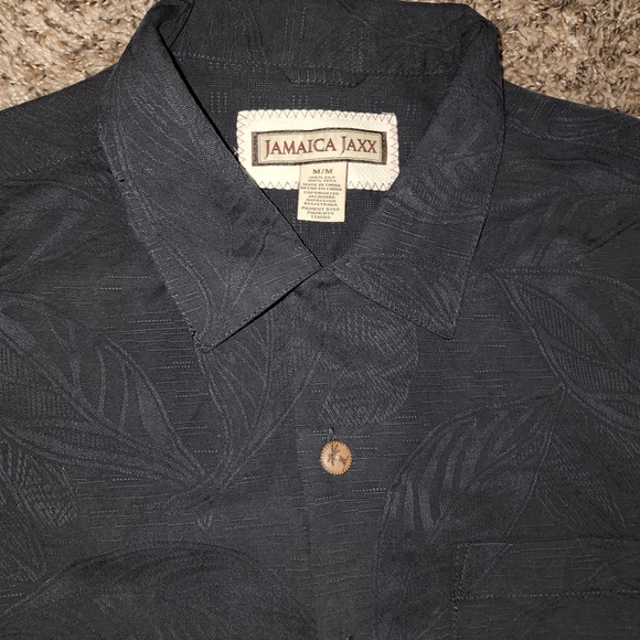 Men's Floral Hawaiian Button up - Picture 5 of 12